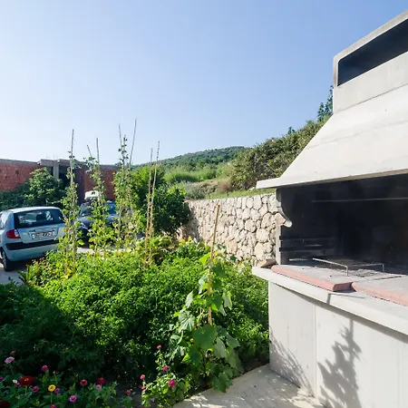 ゲストハウス Leo's