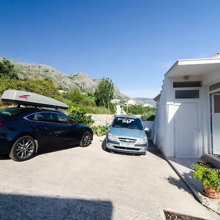 Leo's 게스트하우스 3*