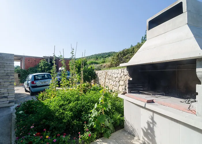 ゲストハウス Leo's