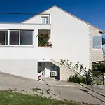 Penzion Leo's Mlini